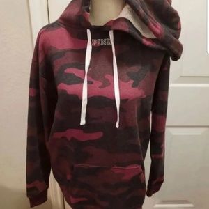 vs pink campus hoodie